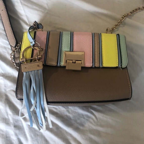 Small colourful shoulder bag - Picture 4 of 5